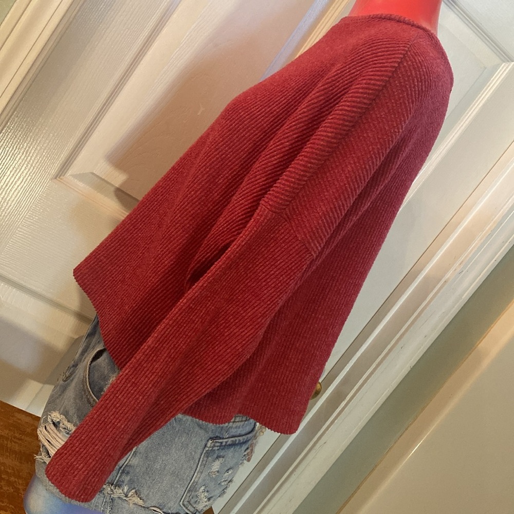 Zenana Outfitters Red Crew Neck Sweater - Picture 5 of 12